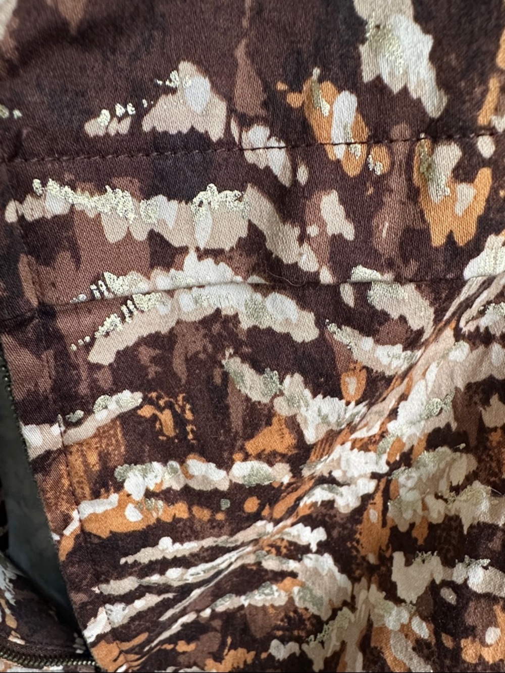 Alfred Dunner Brown, Cream, and Gold Printed Zip-Front Jacket 16W - Picture 3 of 11